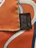 carré 90 hermès grand tralala en soie fond orange