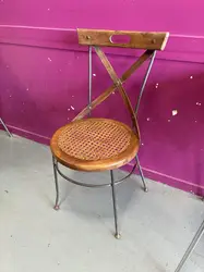 chaise vintage assise osier, cadre en bois