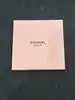 coffret de breloques chanel flocon de neige pour noël 2024 (version papier)