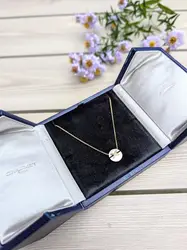collier chaumet jeux de liens harmony en or rose avec un pendentif rond en nacre serti de petits diamants or 750 millième (18 ct) 