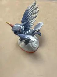 figurine jouet skylanders  - whirlwind - giants