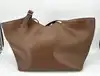 grand sac cabas porté épaule en cuir camel