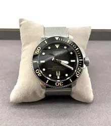 montre tissot seastar pro 2000, mouvements autumatique , cadran noir, avec bracelet en acier