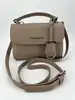 sac à bandoulière michael kors en cuir saffiano beige avec poignée