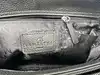 sac à main cabas lamarthe en cuir grainé noir fermoir tournant argenté