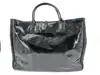 sac cabas longchamp roseau en cuir verni noir effet froissé avec son fermoir métallique argenté