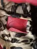 sac longchamp gatsby en cuir rouge embossé façon python