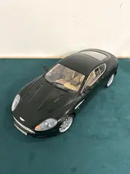 voiture miniature 1/18 solido aston martin db 9 - 2004 - noir