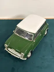 voiture miniature 1/18 solido mini cooper - 1964- verte