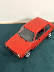 voiture miniature 1/18 solido vw golf gti - 1977 - rouge