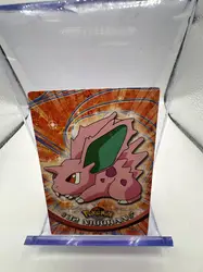carte topps pokemon nidoran femelle 32